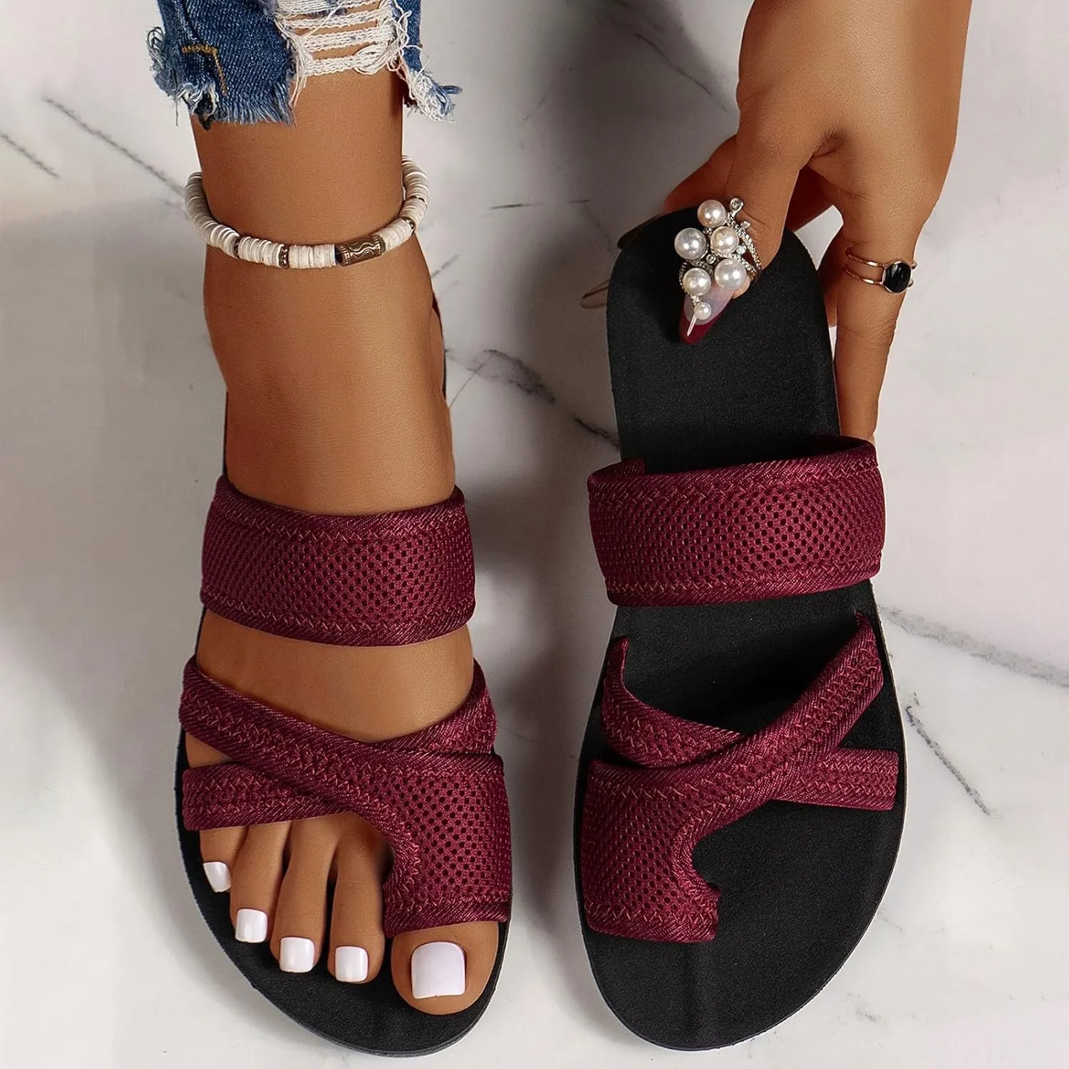 2024 Women's Hollow Mesh Slide Sandals - Breathable Orthopedic Arch Support Mesh Sandals Beach Slip On Walking Shoes