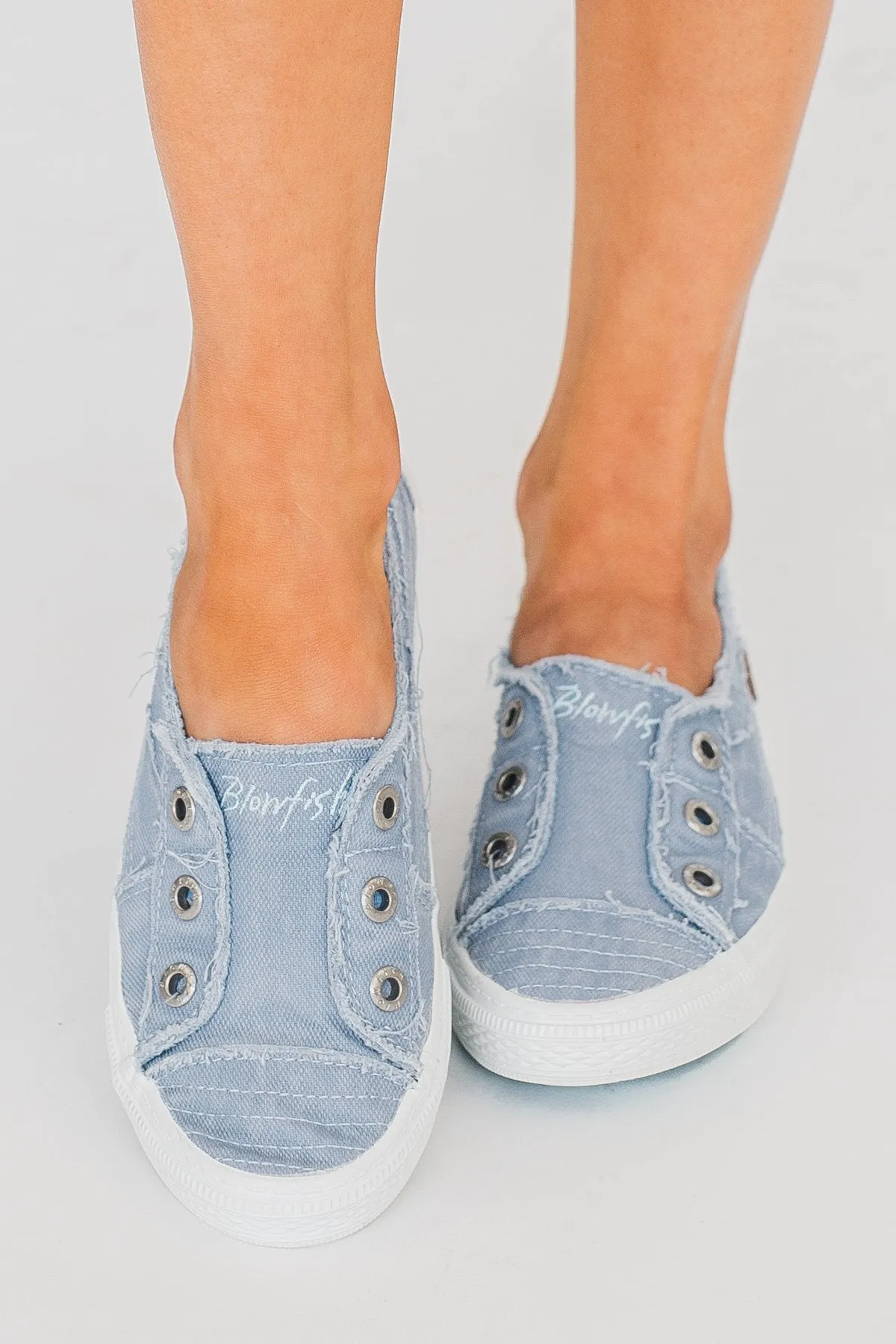 Blowfish Aussie Sneakers- Baby Blue Smoked