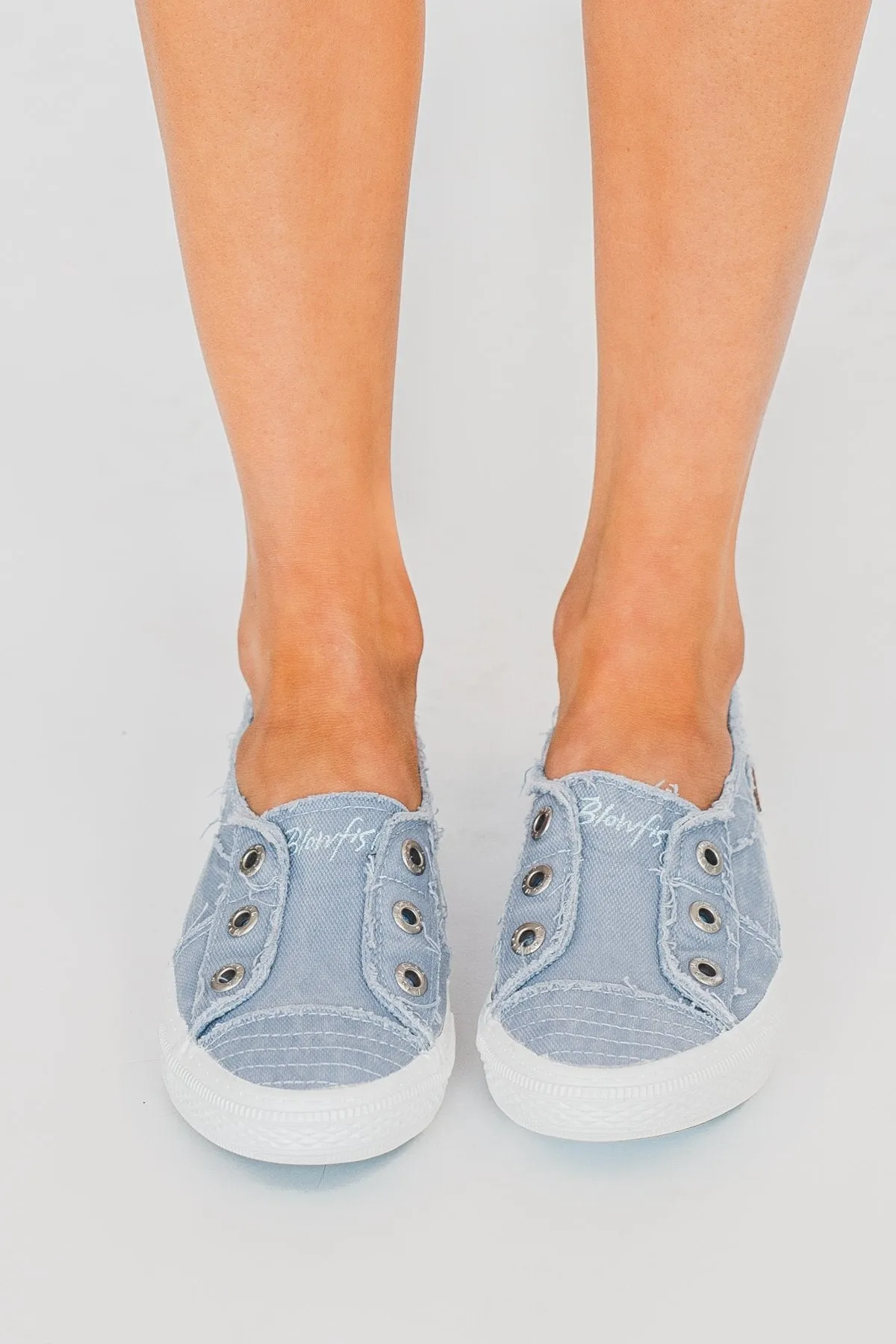 Blowfish Aussie Sneakers- Baby Blue Smoked