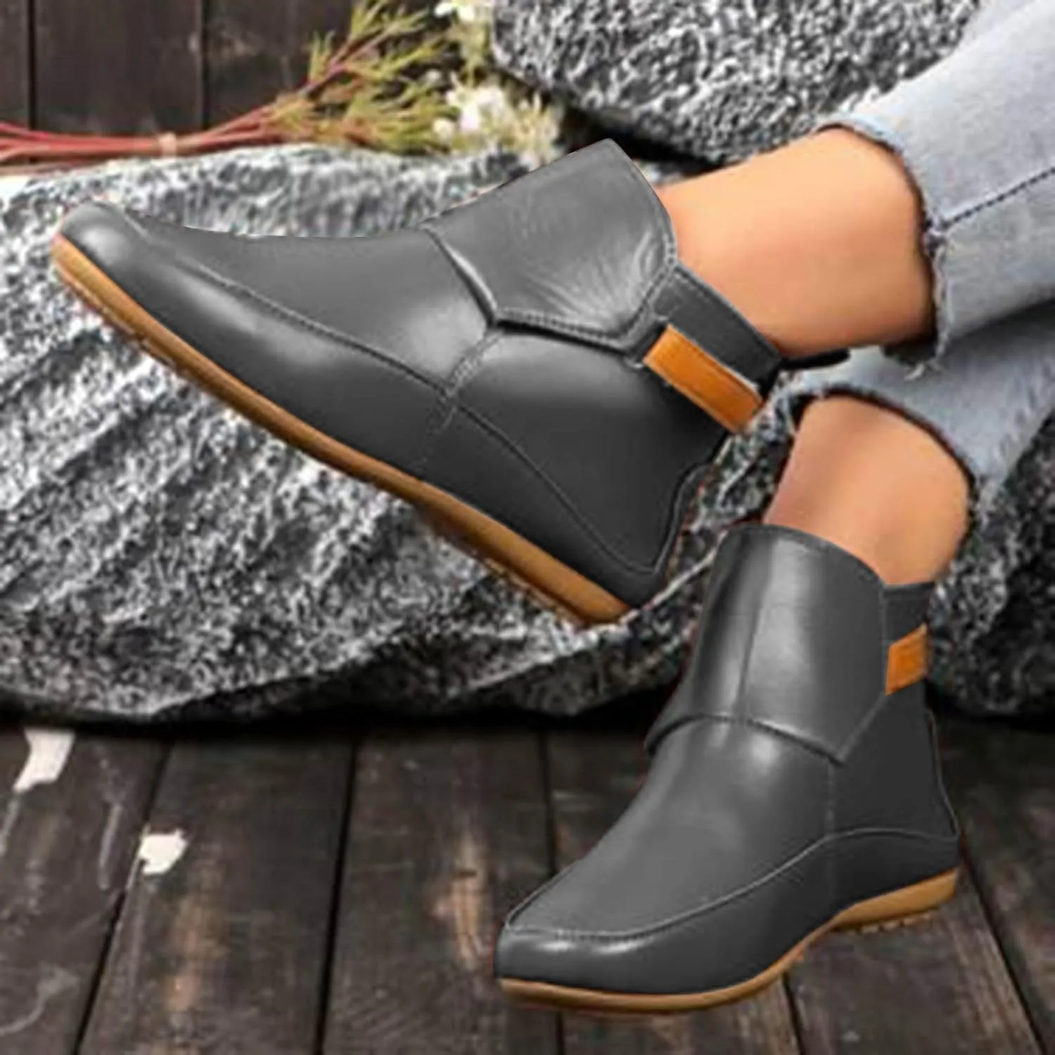 Cathalem Ankle Boots for Women No Heel,Arch Support Booties Side Zip-up Vintage Leather Damping Shoes Flat Heel Booties