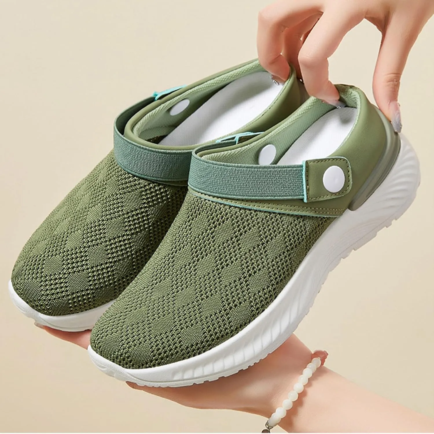 Clogs for Women Lightweight Breathable Sandals Comfortable Walking Shoes Air Cushion Platform Mesh Mules Outdoor Beach Pool Exercise Shoe Knit Open Back Slip on Shoes