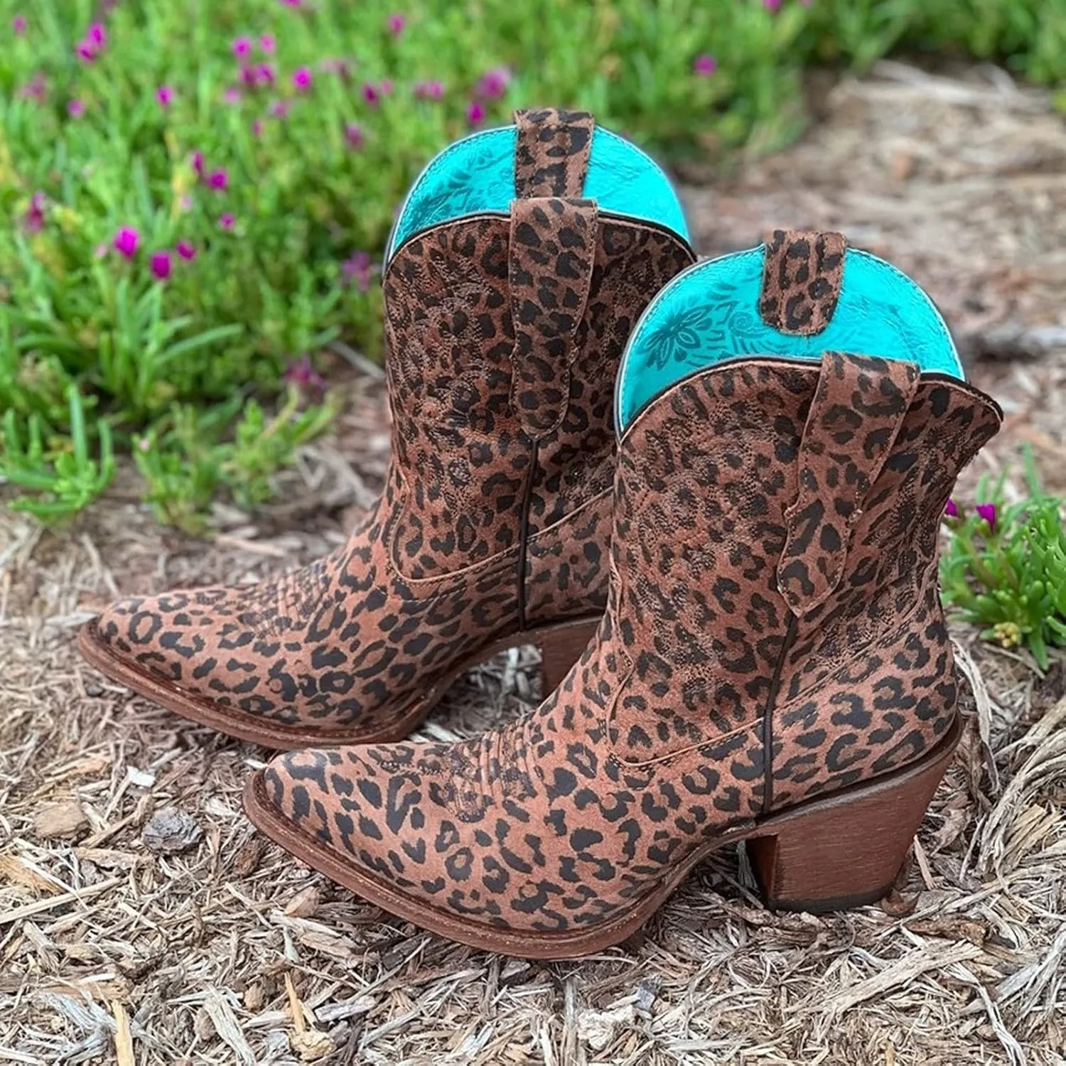 Cowboy Boots for Women Ankle Boots Retro Fashion Casual Leopard Embroidery Printed Mid Length Boots Women's Boots