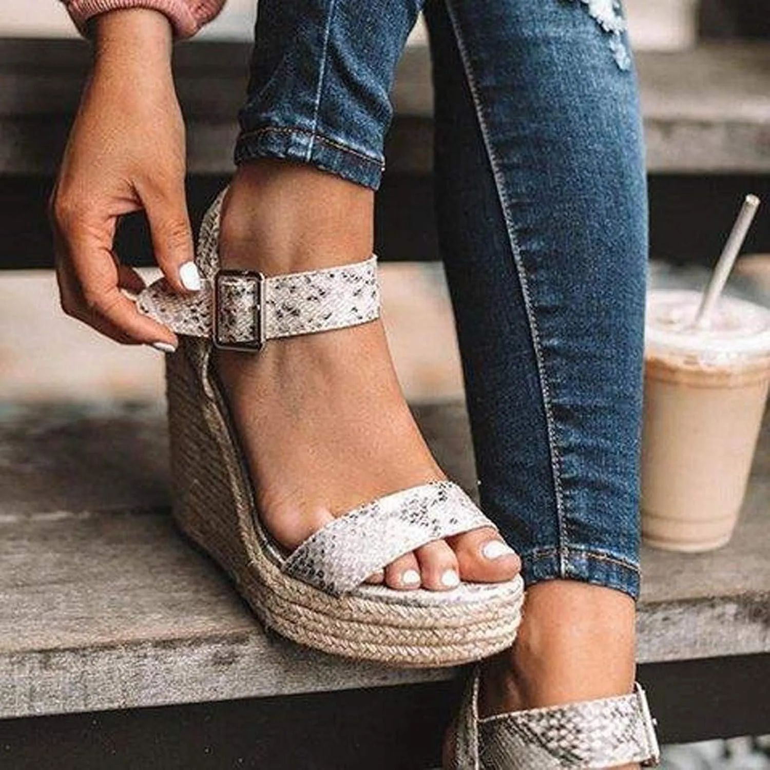 Eduavar Womens Sandals Dressy, Womens Sandals Casual Summer High Wedge Platform Sandals Espadrille Sandals Shoes