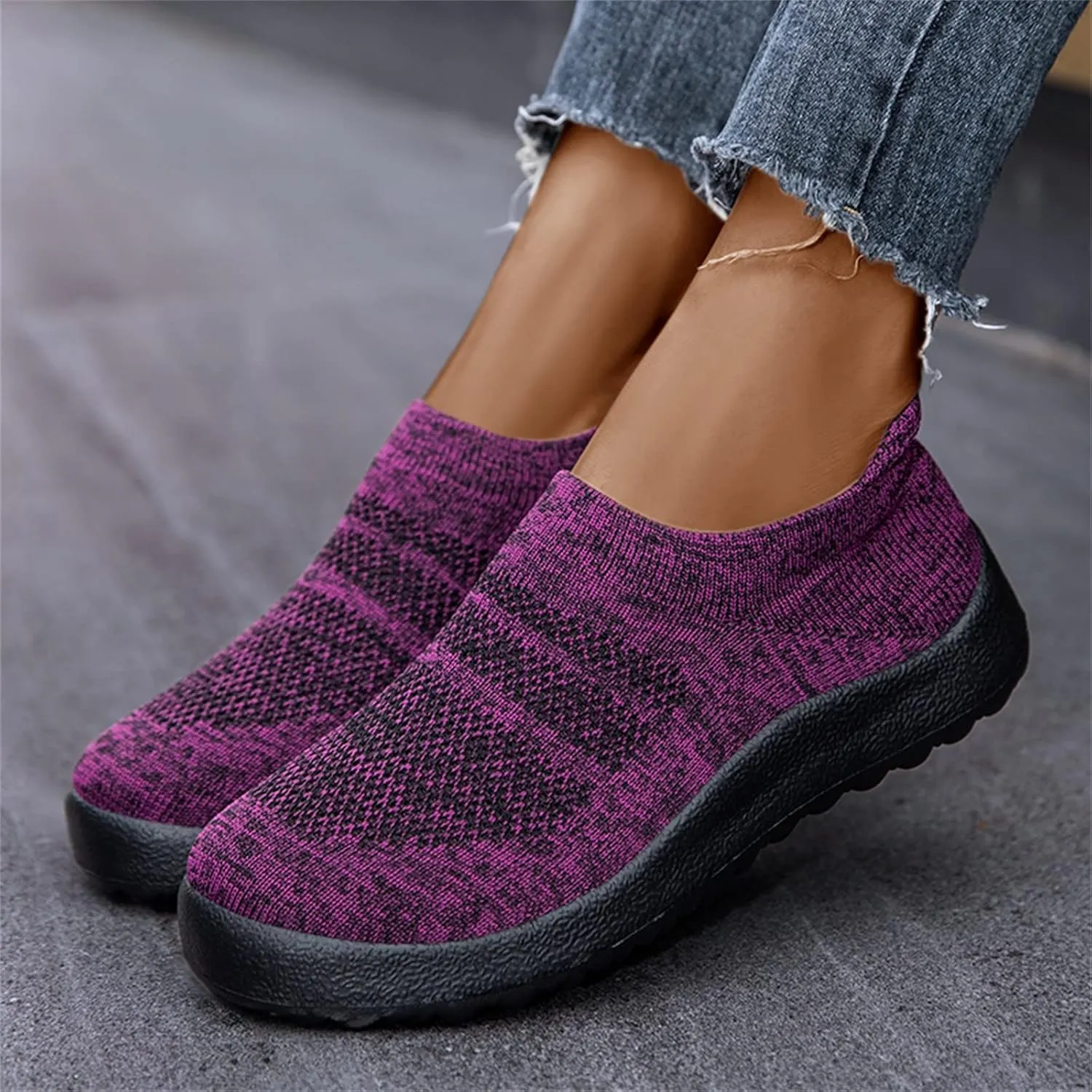 Fashion Spring and Summer Women Sports Shoes Flat Bottom Lightweight Slip On Fly Woven Mesh All Terrain Shoes