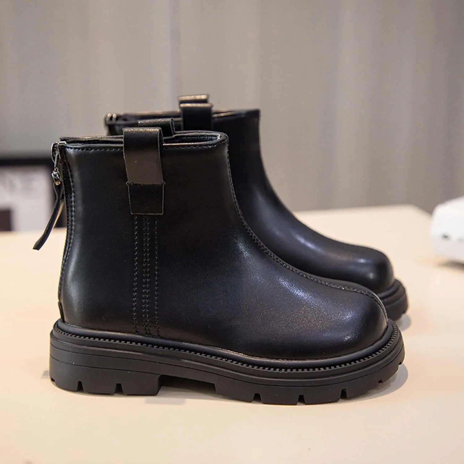 Girls Fashion Casual Boots Classic Combat Boots Comfortable Girls Ankle Boots Outdoor Walking Boots