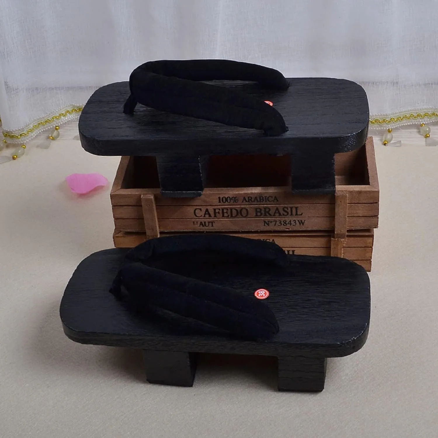 GK-O Japanese Clogs Geta Wooden Flip Flops Retro Sandals Slippers Shoes Kimono Cosplay Costume Shoes