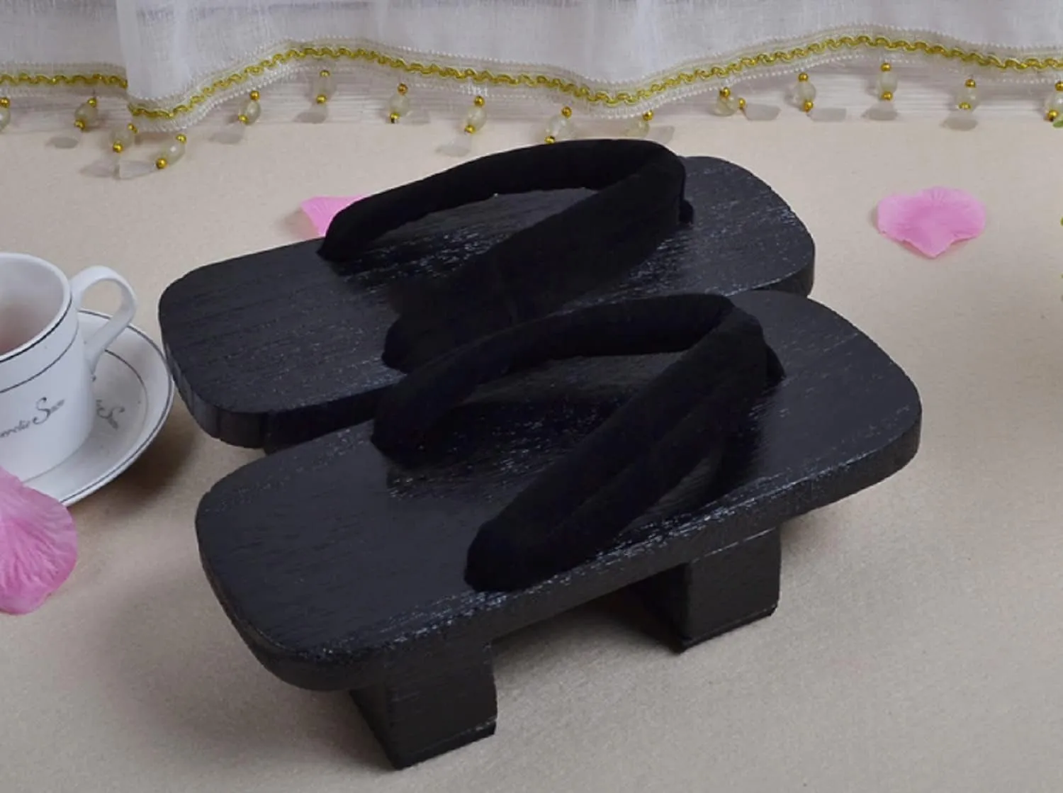 GK-O Japanese Clogs Geta Wooden Flip Flops Retro Sandals Slippers Shoes Kimono Cosplay Costume Shoes