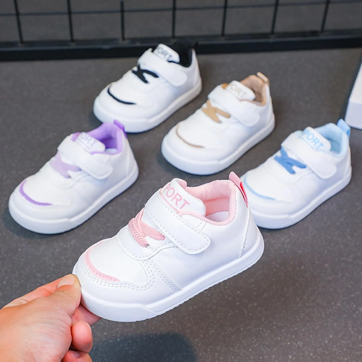 Kids Sneakers Flat Non Slip Running Sport Shoes Boys Girls Outdoor Athletic No Lace Padded Sole Sneakers Lightweight