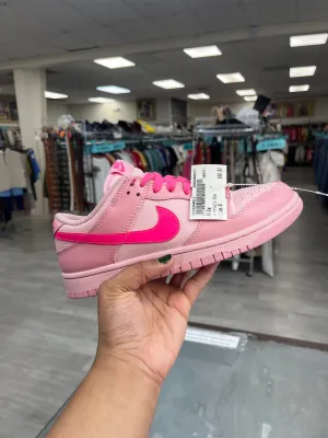 Nike Womens Athletic Shoes Womens 8
