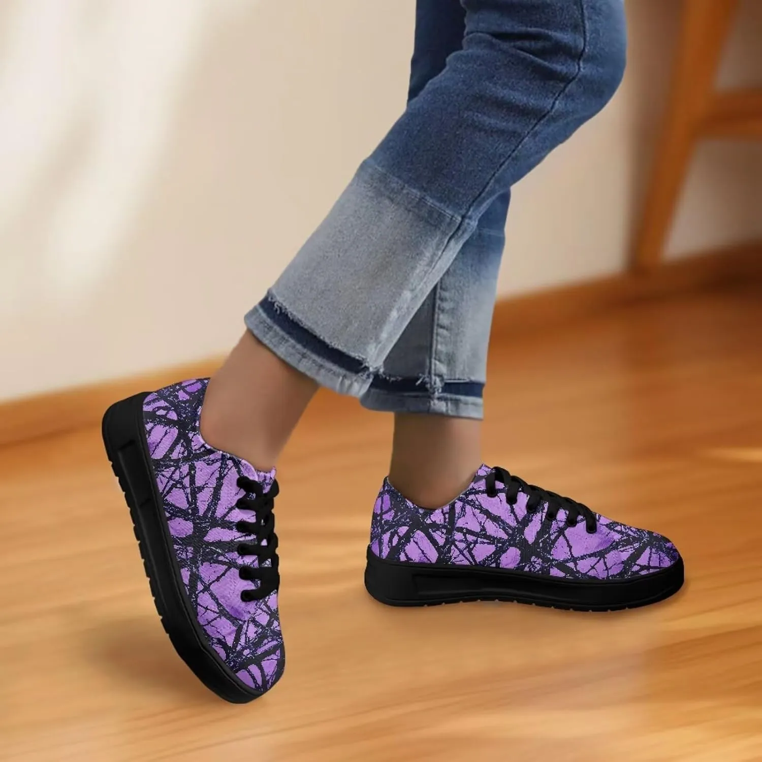 Women Classic Fashion Sneakers Lace Up Low Top Canvas Casual Sneakers Lightweight Breathable Comfort Wide Toe Shoes