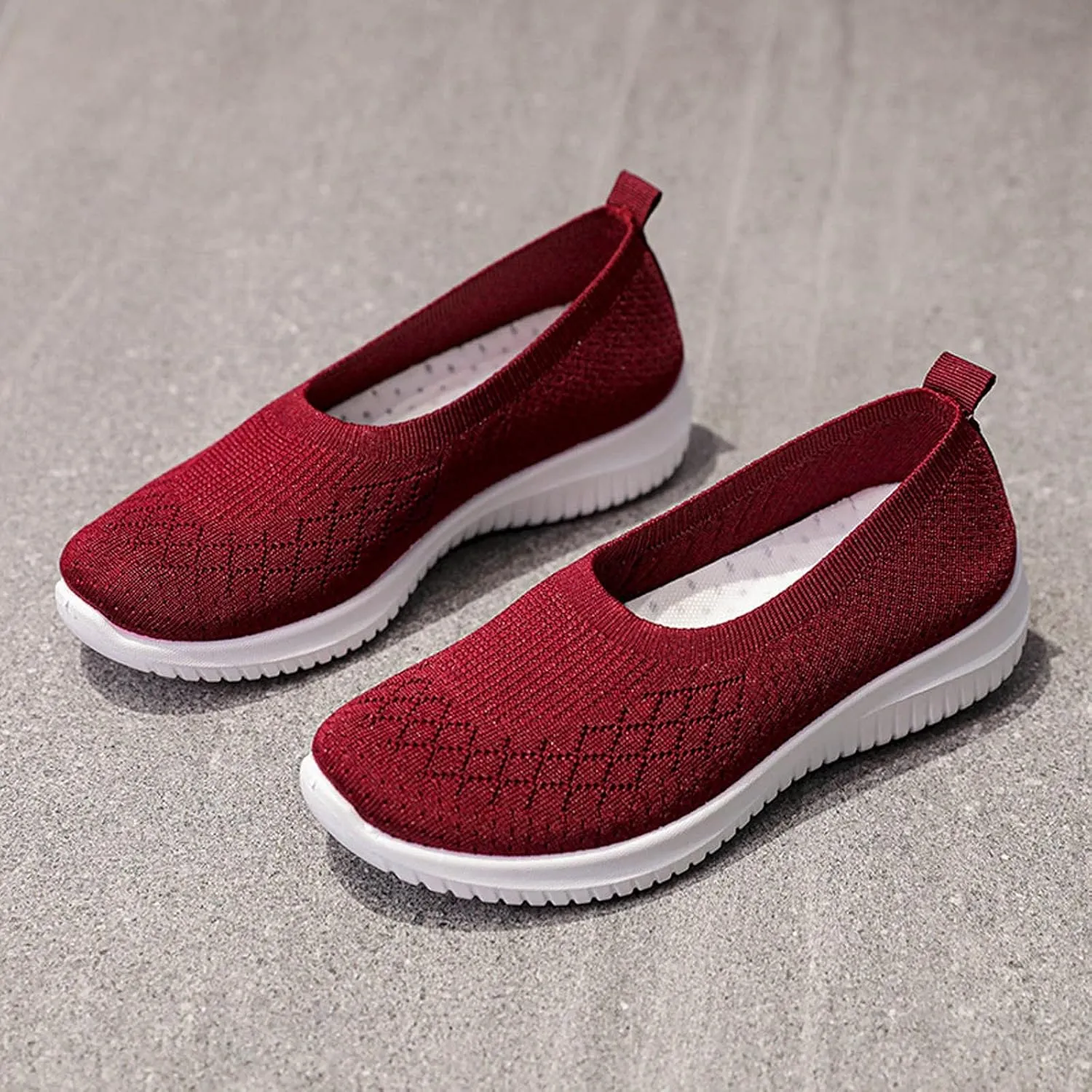 Women's Casual Walking Shoes Summer Flat Sneakers Breathable Runing Shoes Lightweight Slip On Sneakers Work Shoes