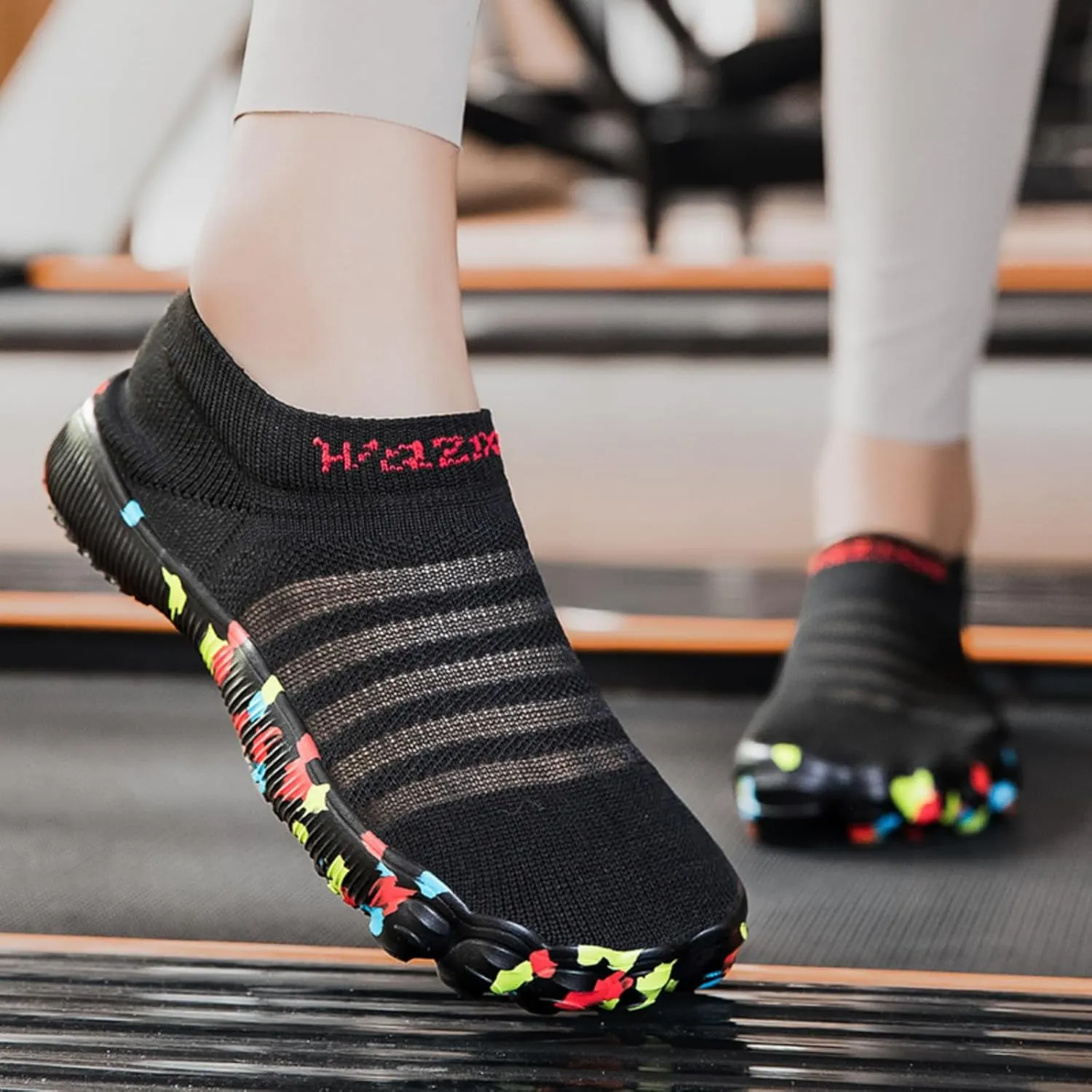 Womens Mens Shoes Athletic Sneakers Barefoot Aqua Shoes for Beach Swimming Hiking Boating Sailing Comfy Casual Non Slip Walking Flats Lightweight Breathable Slip on Sneakers